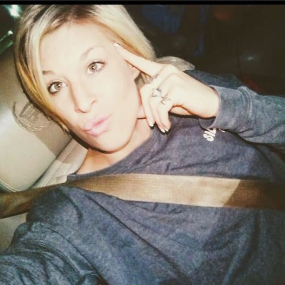 Meet your Posher, Terri - Picture 1 of 1